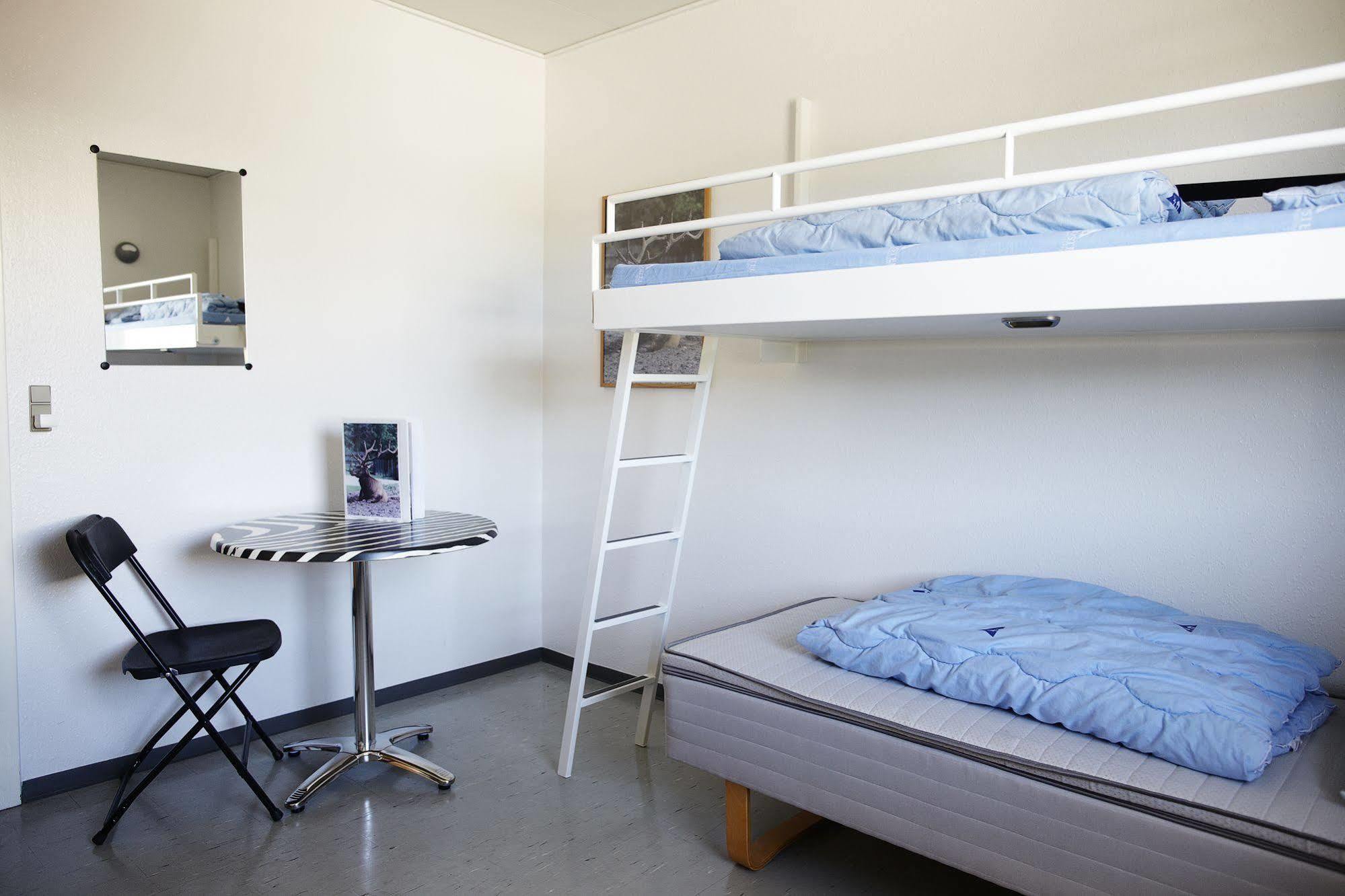 Givskud Zoo Hostel 外观 照片